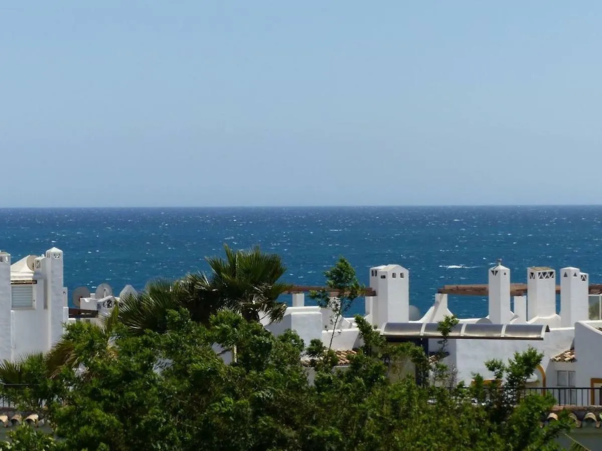 Apartment, 2 Bedrooms, On The Beach, With Pool, Sea Views And Garden -- All Included, Parking & Wifi Benalmádena